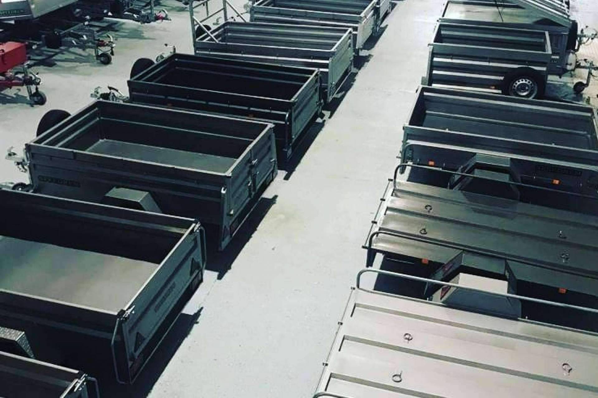Más de 200 modelos en stock en la tienda online de remolques Speedrem