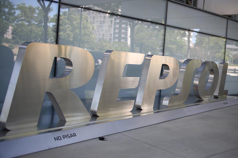 Repsol se alía a Powerfultree para impulsar la tecnología agrovoltaica en España