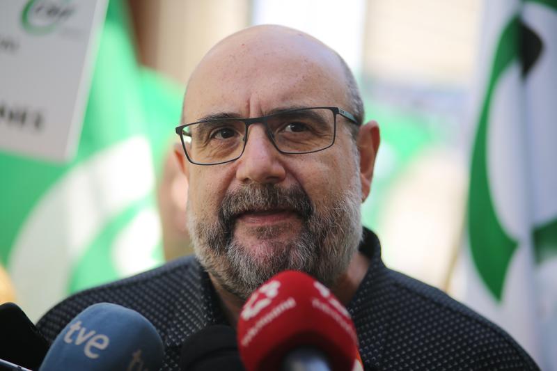 Csif pide al Gobierno que «dé ejemplo» a la empresa privada y negocie una subida salarial para funcionarios