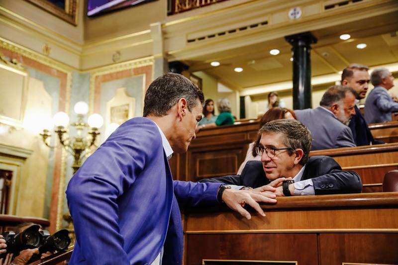 PSOE y Podemos se quedan solos ante la exigencia del PP de información sobre los fondos UE en el Congreso
