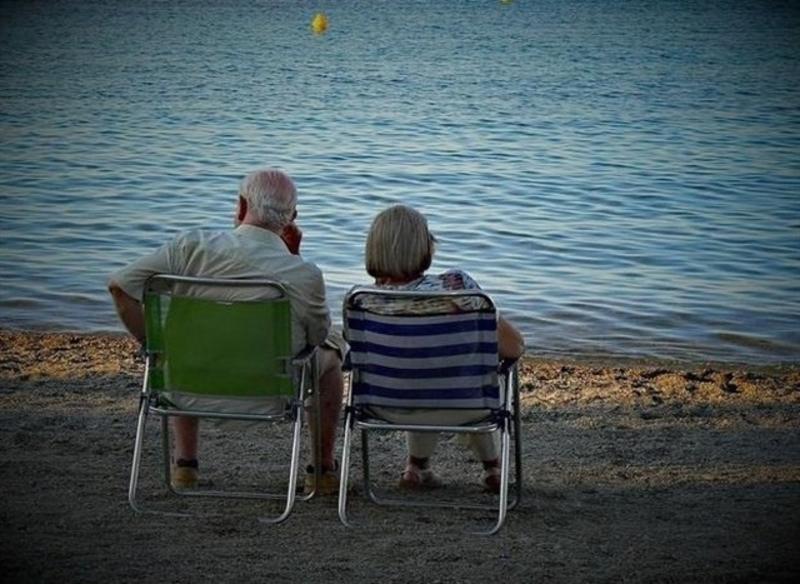 El Imserso incrementa en 28.442 el número de plazas de los viajes para mayores