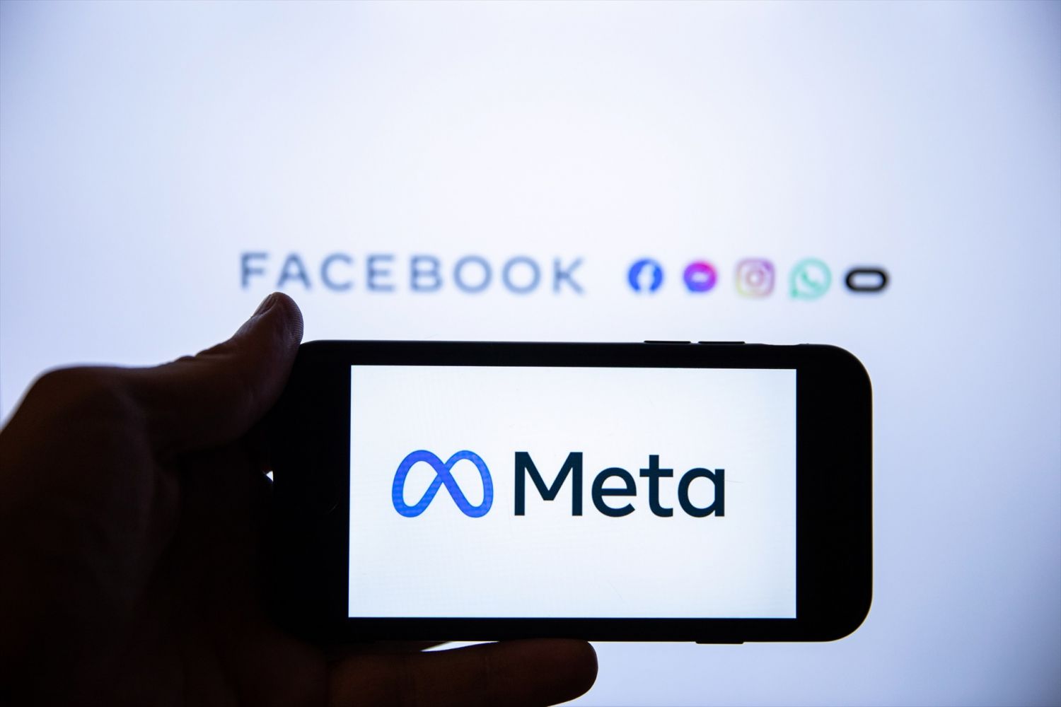 Meta busca un Policy Programs Manager y el sueldo supera los 121.000 euros