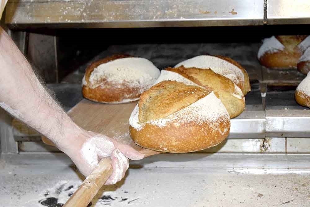 Pequeñas panaderías y  gran distribución, contra el tope de precios