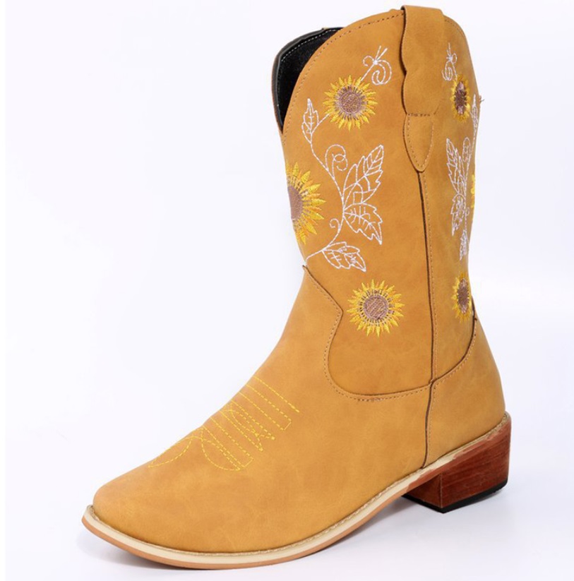 botas color amarillo