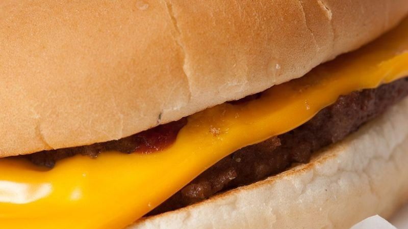 Con esta receta puedes hacer la Big Mac en casa en pocos minutos 19 Merca2.es image 7 167 Merca2.es