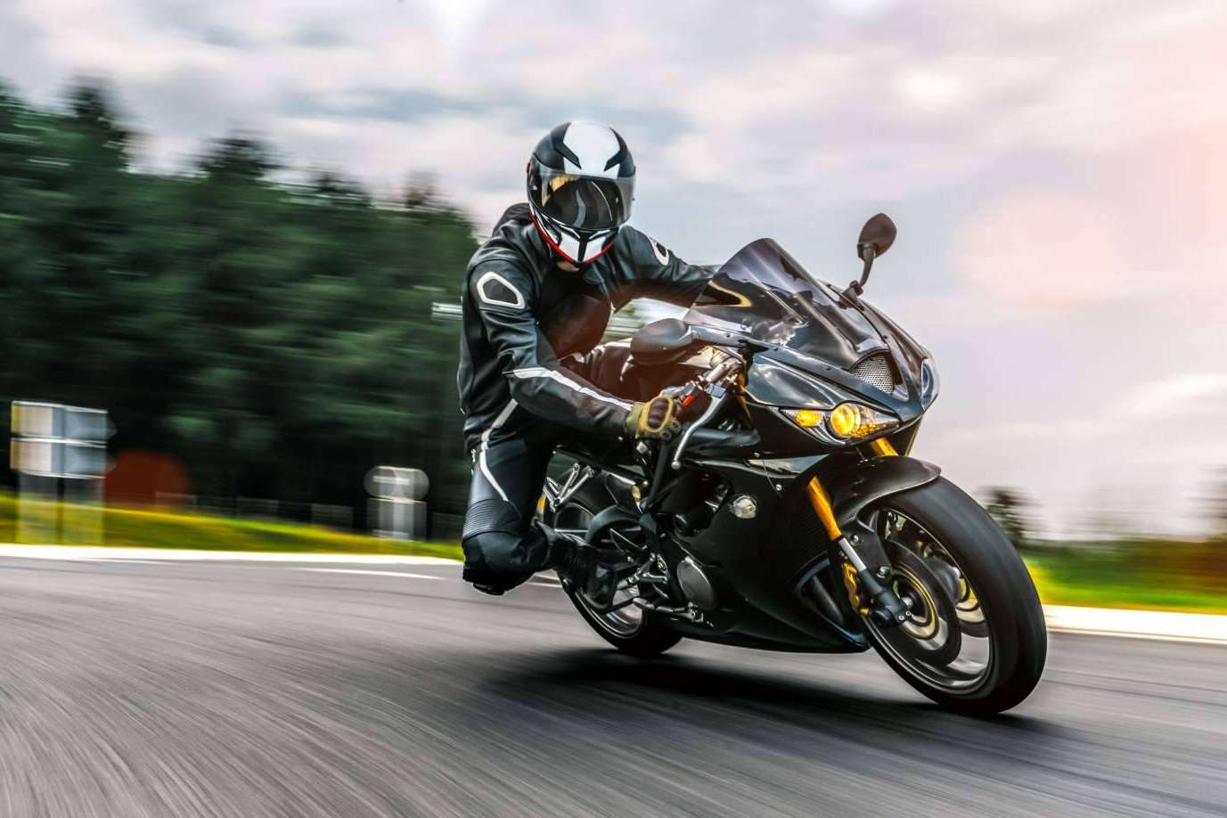 Amplia variedad de motos eléctricas 125 en el catálogo de Emotobike