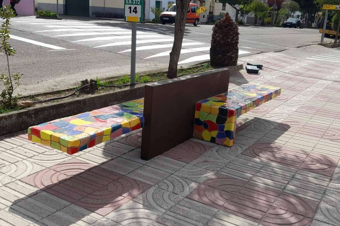 Color, diseño y elegancia, tres palabras que describen el trabajo de MobuArtex en los espacios urbanos