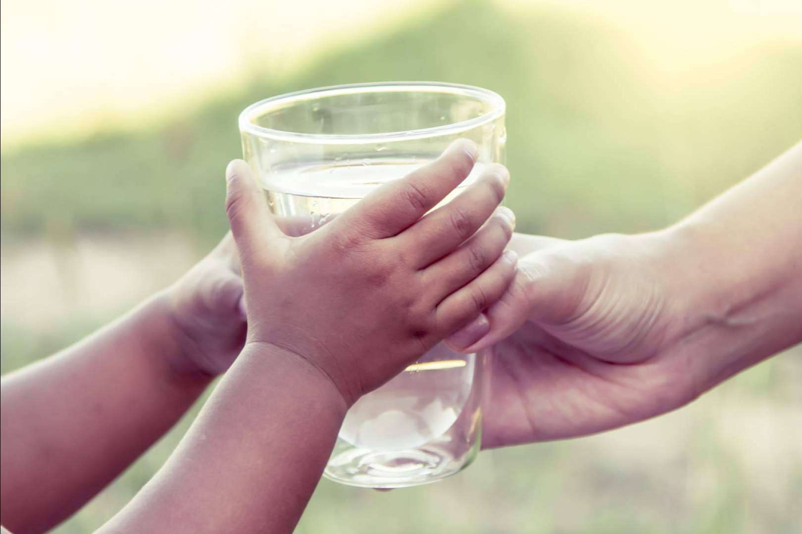 #SoydeMijas se ocupa de la defensa del derecho a consumir un agua pura en Mijas