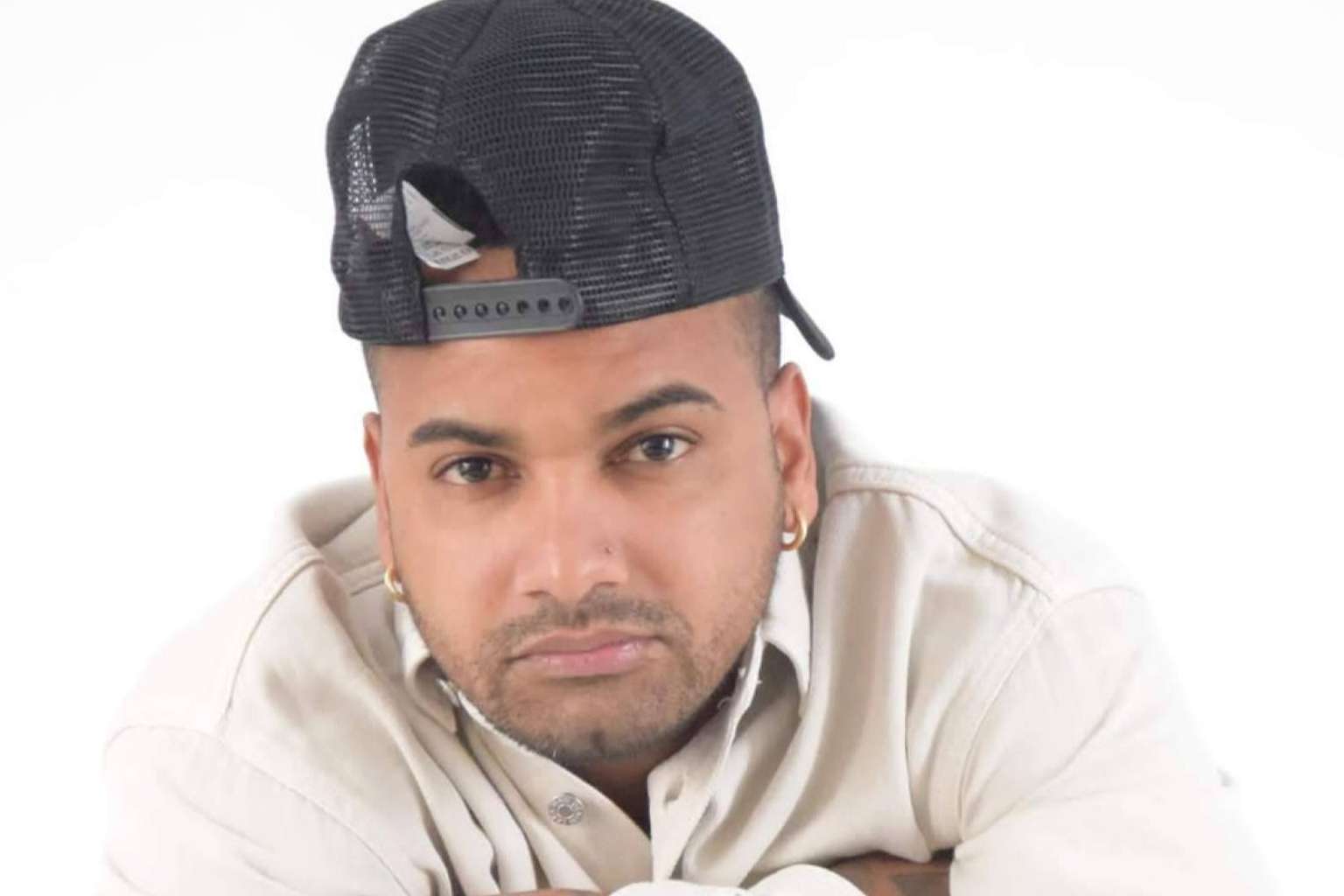 MCCarlos, uno de los cantantes de moda a nivel internacional