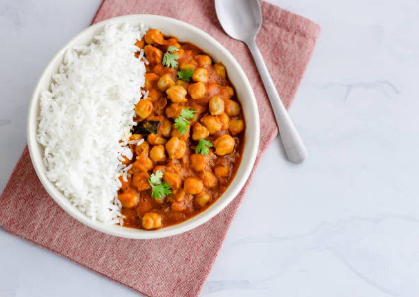 Guiso de arroz y garbanzos