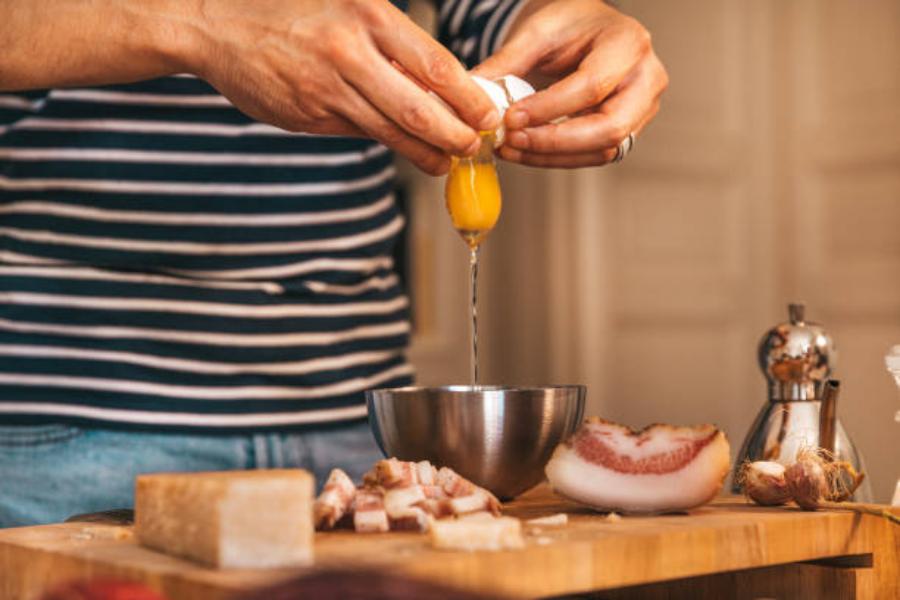Cómo hacer la salsa carbonara original