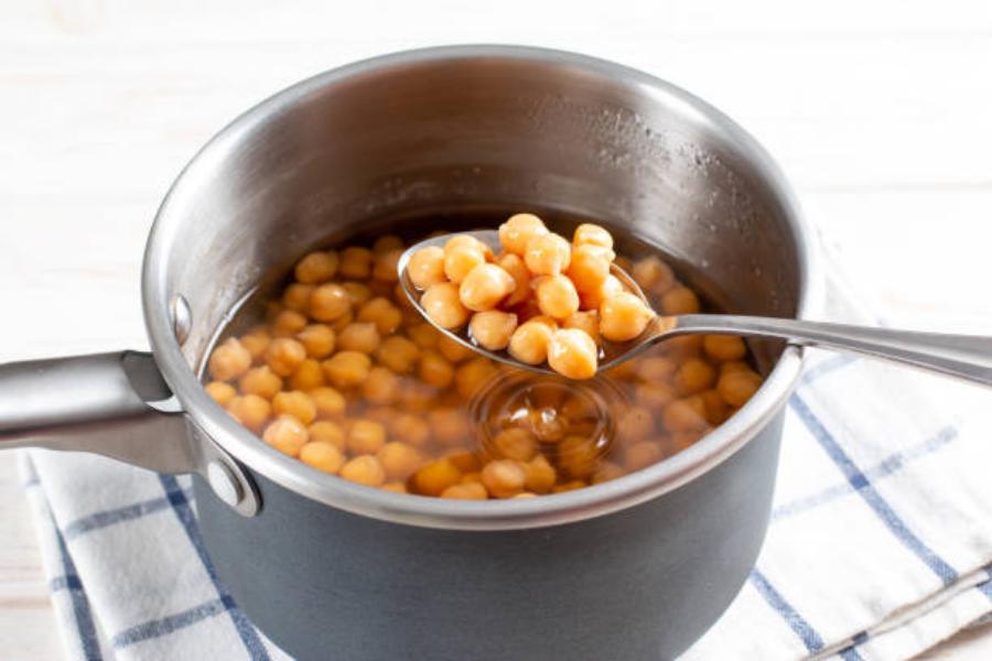 Ingredientes para realizar arroz con garbanzos