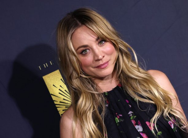 kaley cuoco attends the 18th annual brandon tartikoff news photo 1660036489 Merca2.es
