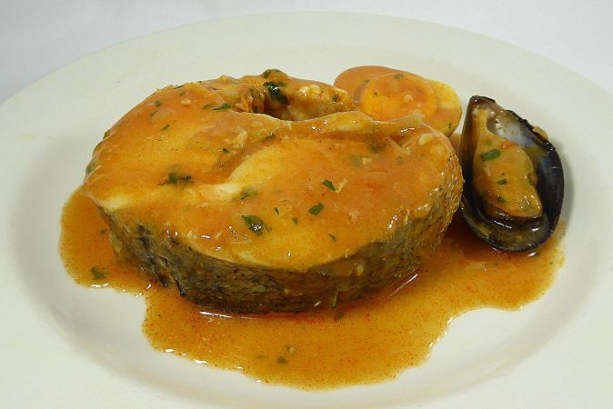pescadilla en salsa marinera Merca2.es