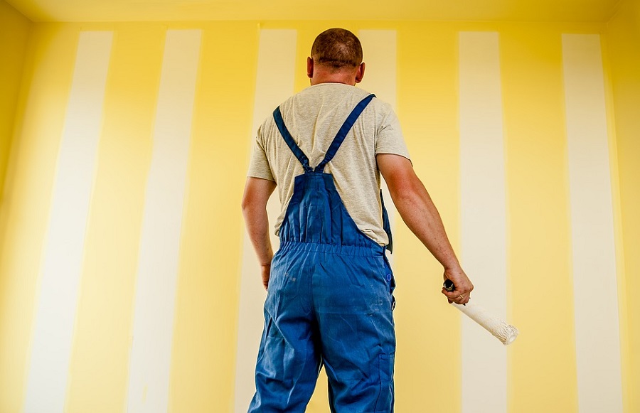 Poner a punto una vivienda alquilada en Móstoles: el milagro de la pintura