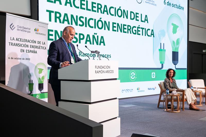 Ruiz-Tagle (Iberdrola) urge a «reducir brecha entre la intención y la acción» para alcanzar objetivos de París
