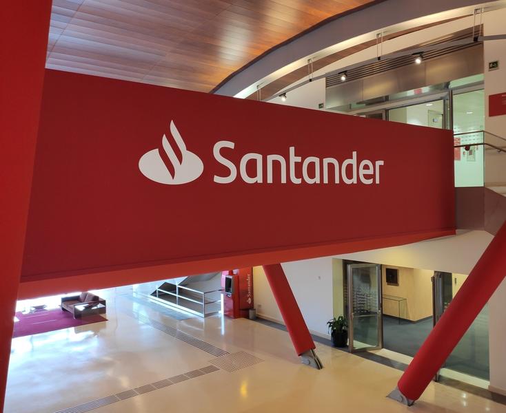 Bridgewater rebaja su posición corta en Santander hasta el 0,58%, un día después de elevarla al 0,61%