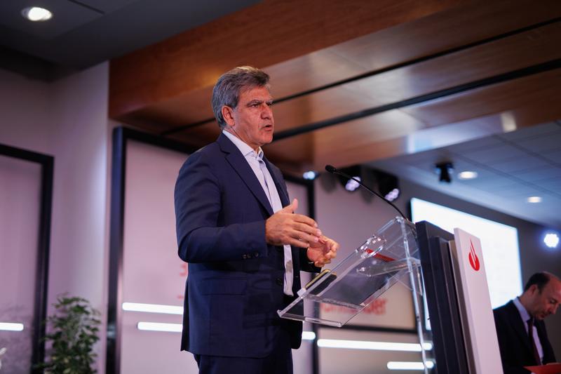 Santander provisiona 1.100 millones por el nuevo escenario macroeconómico