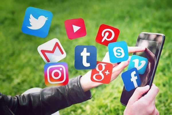 Esto es lo que te puede pasar por subir fotos de tus hijos a las redes sociales