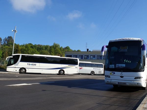 Madrid devolverá la mitad del precio del abono de transporte 1 Merca2.es EuropaPress 3719902 autobuses escolares Merca2.es