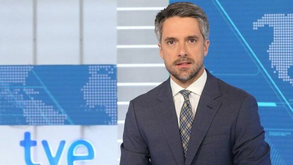 Carlos Franganillo roza el sorpaso sobre Pedro Piqueras, hundido sin ‘El Rosco’
