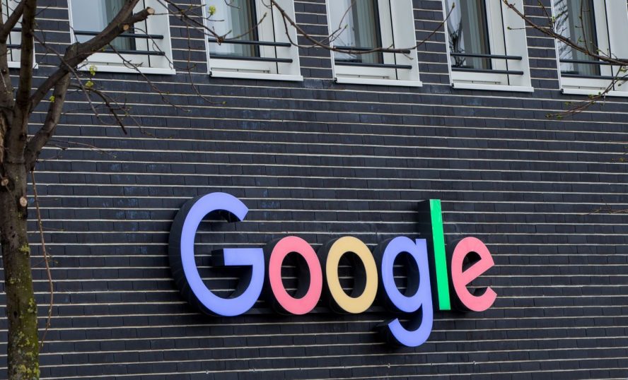 Google, Amazon, Facebook y Apple siembran aún más la desconfianza entre los ciudadanos