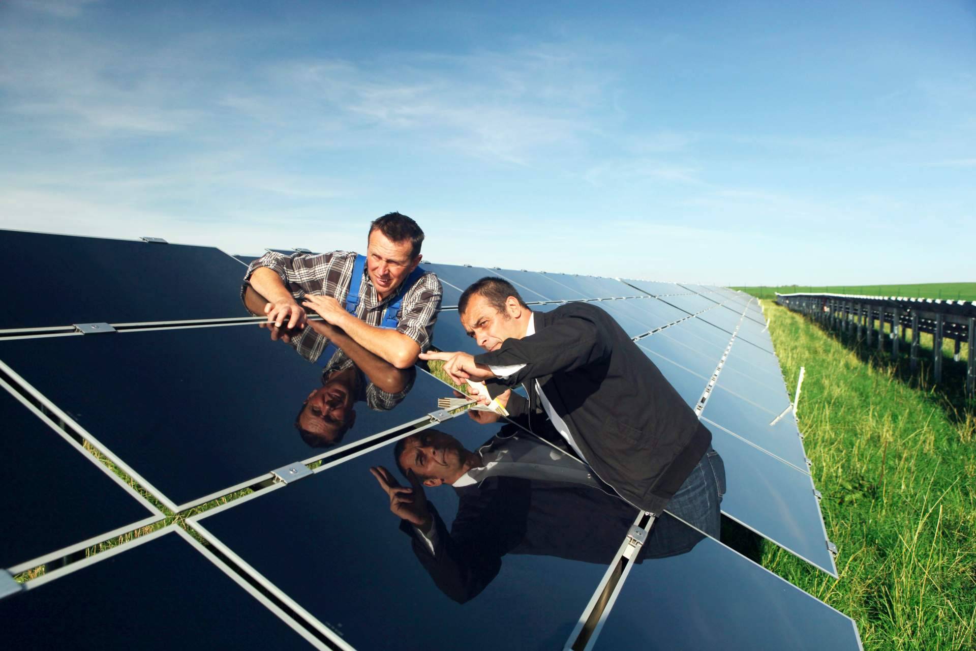 Cómo se instalan placas solares de manera fácil