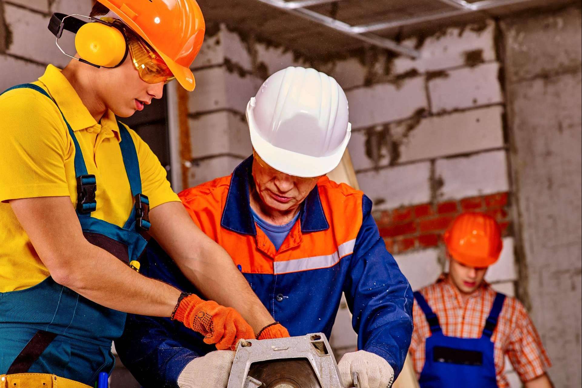 Certificarse con el curso de Prevención de Riesgos Laborales del centro Core MKT Formación