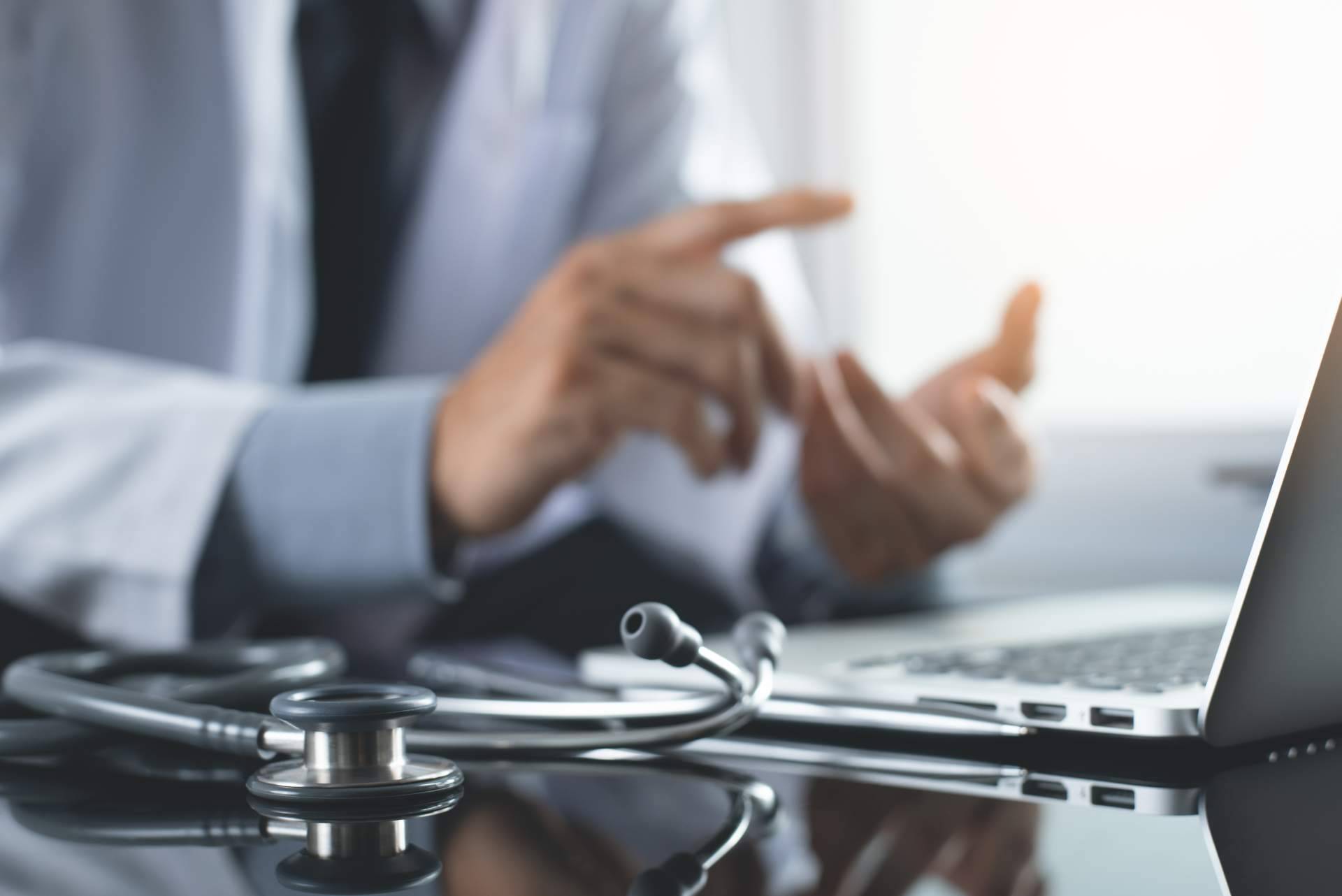 Los servicios de telemedicina de calidad que ofrece 48 Hoorass Día