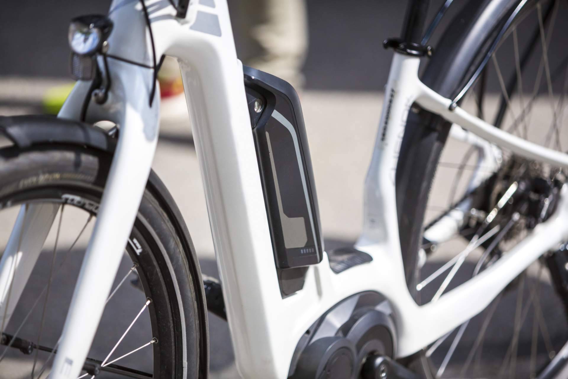 Emotobike, las bicicletas eléctricas que permiten recorrer la ciudad y ahorrar gasolina