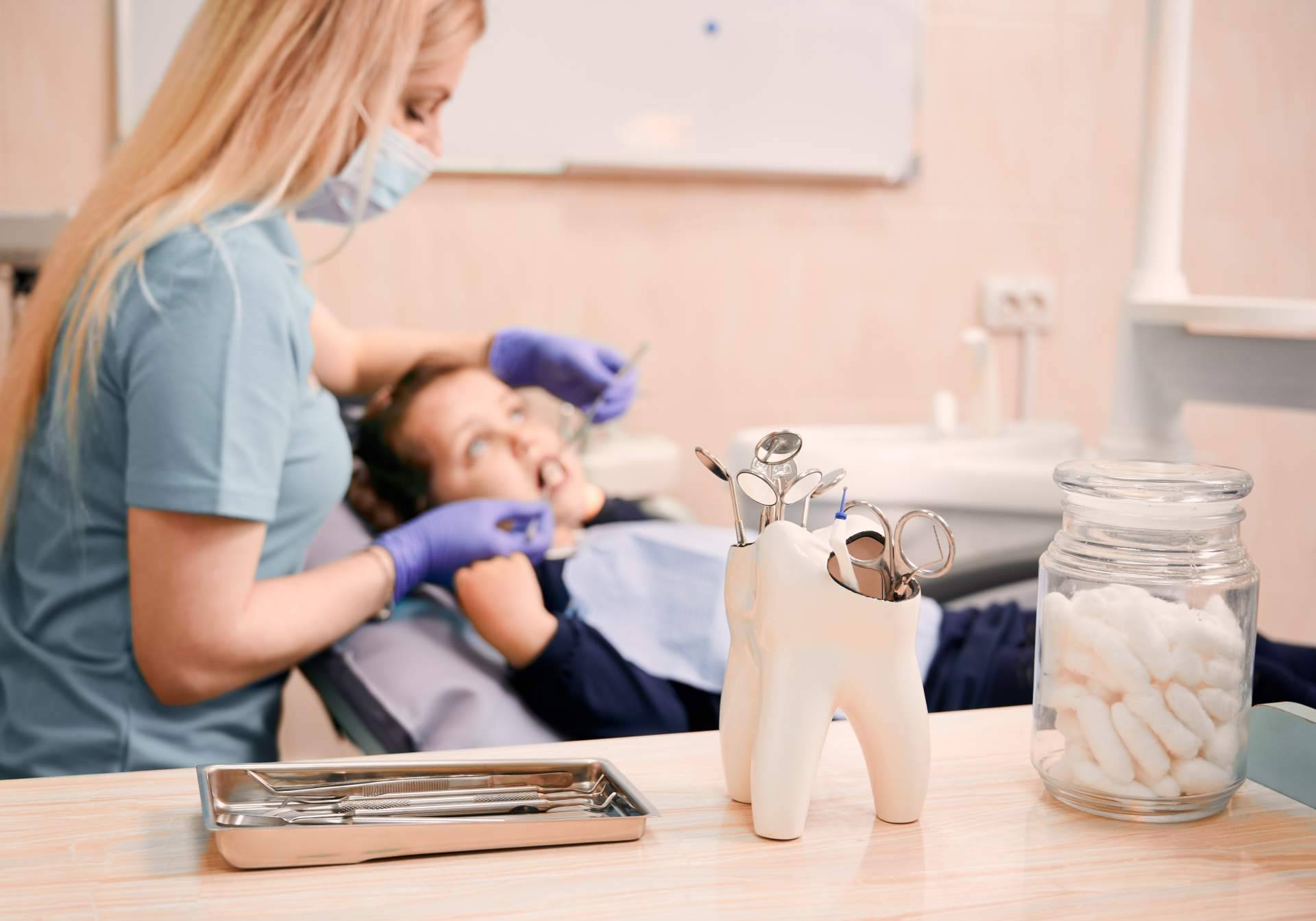 Clínica Dental Agudo Rosa incide en la importancia de cuidar la salud bucal desde la infancia de la mano de expertos en odontopediatría