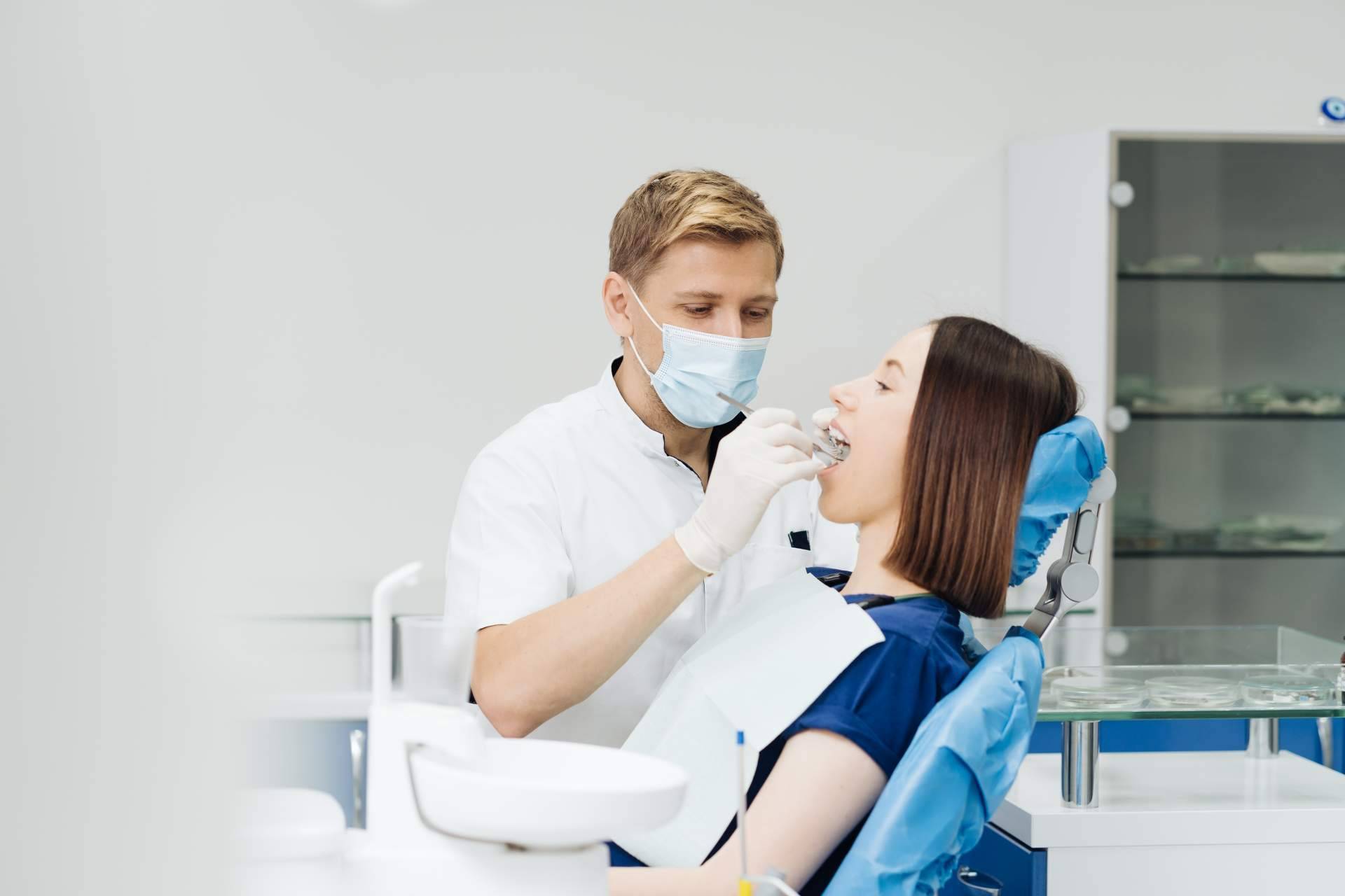 Funciones y formación de un higienista bucodental