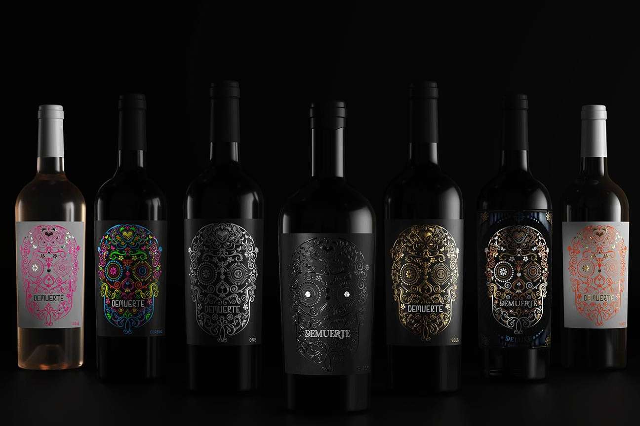 La firma Winery On Creations presenta sus vinos con el carácter propio de Yecla