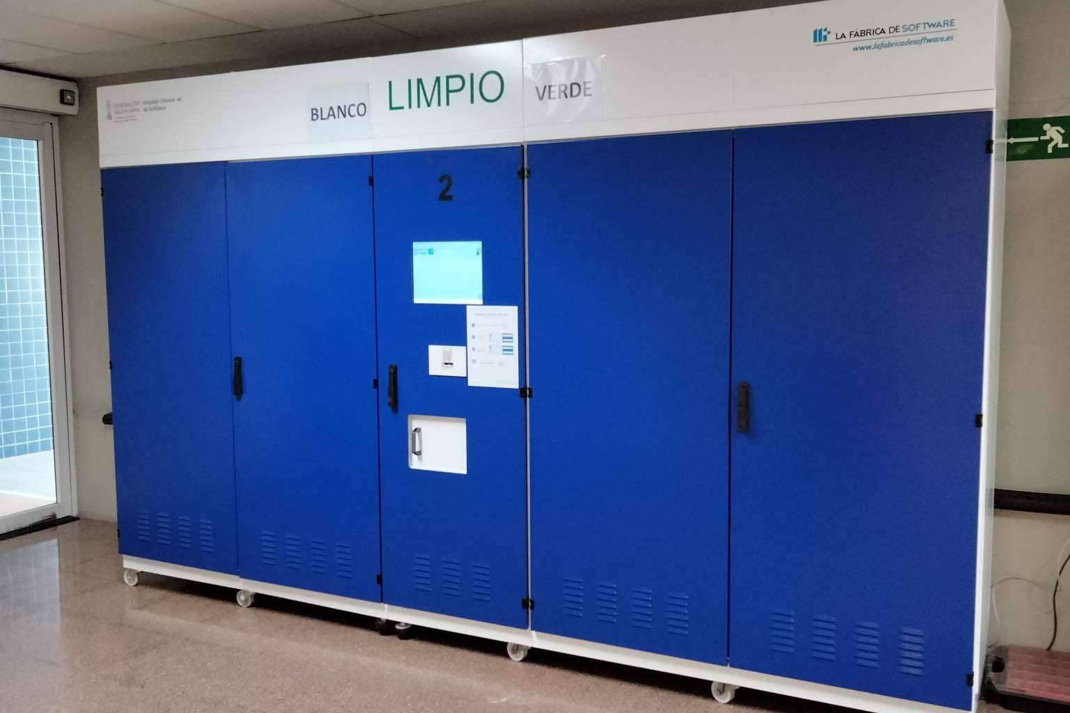 Disminución de costes operativos en hospitales y centros de trabajo, con La Fábrica de Software