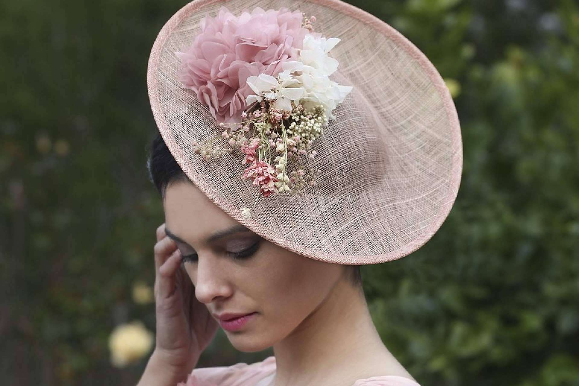 Los accesorios y complementos para eventos, bodas, bautizos y comuniones de Flormoda