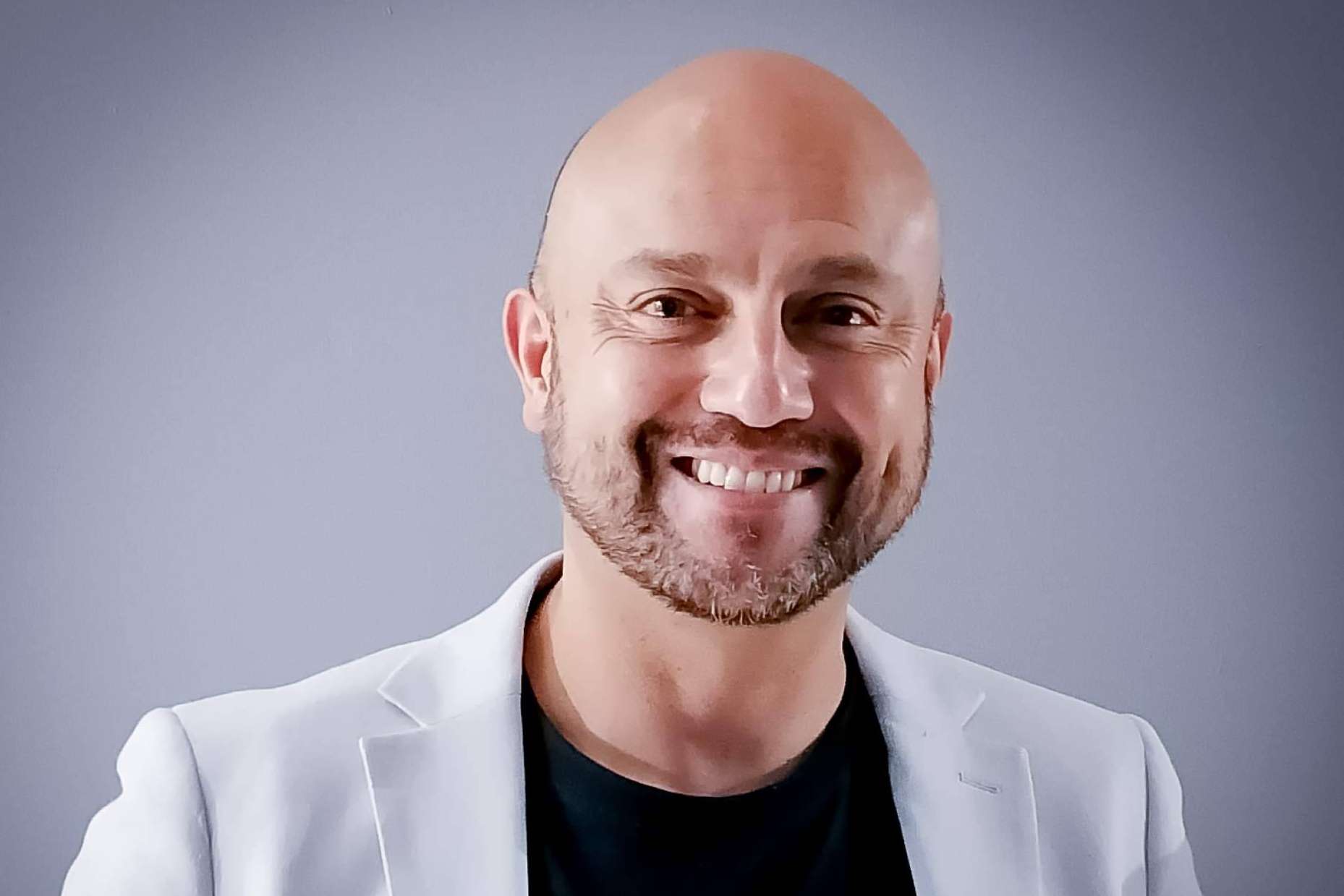 Hacer marketing digital sin ser un experto, de la mano de Jhon Darwin Herrera