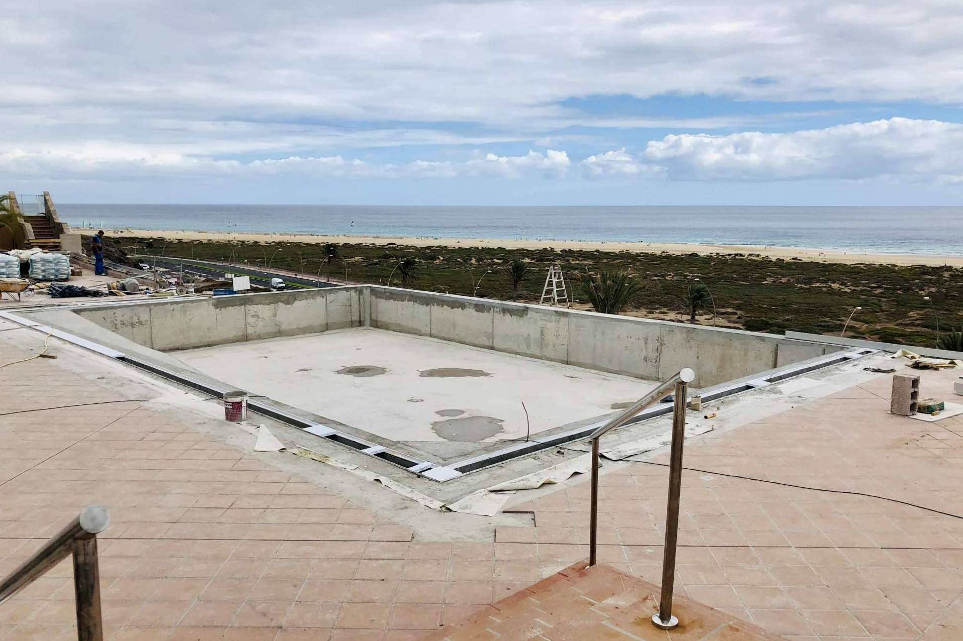 ¿Cómo tratar la estanqueidad de piscinas y depósitos de agua potable?, por ClauniCanarias