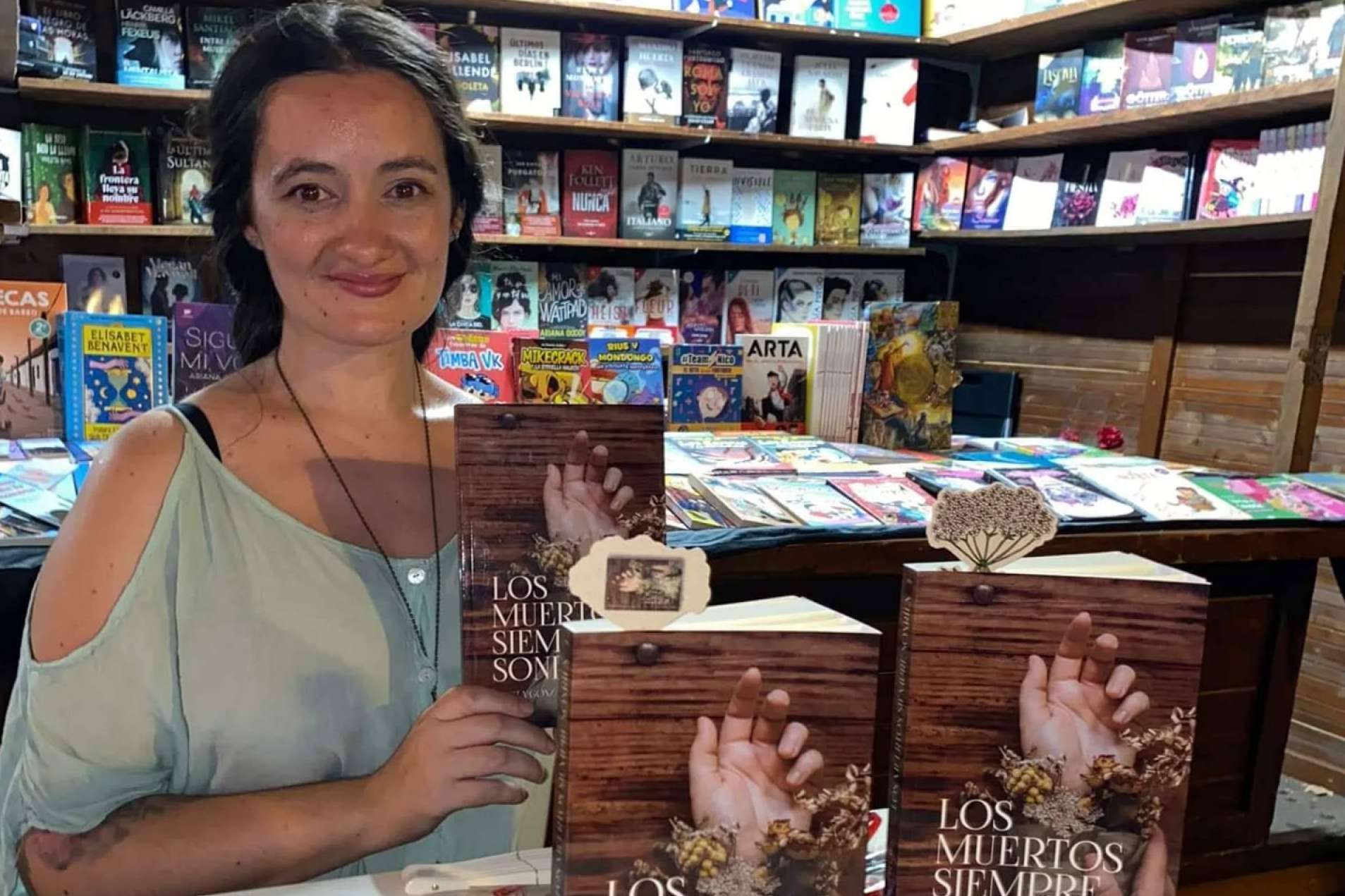 Marta González Peláez, la crítica social de una novela policiaca con la ambientación de una novela histórica