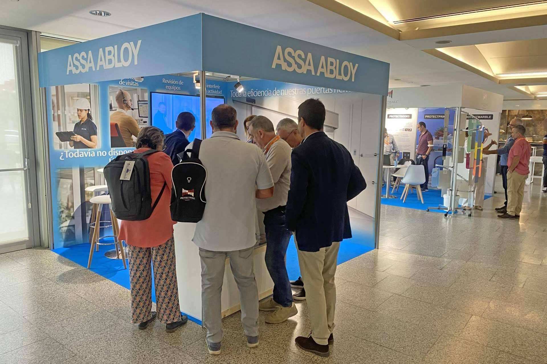 ASSA ABLOY fue una de las invitadas a participar en el 39º Seminario de Ingeniería Hospitalaria