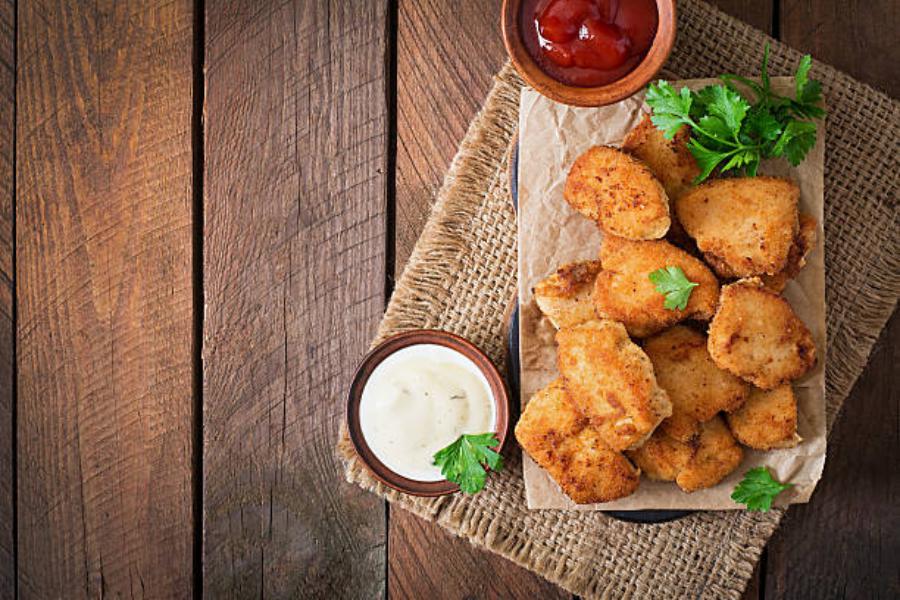 Nuggets de pollo con mostaza: el aperitivo perfecto para este otoño