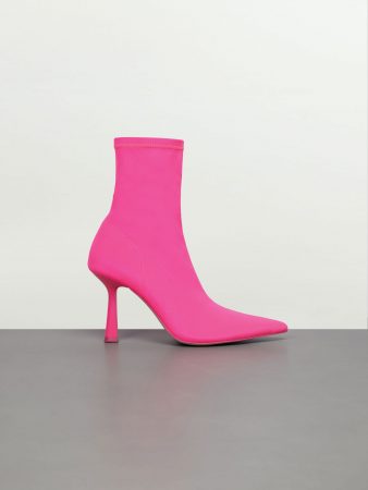 El botín contraste de Lefties para pisar como una modelo este otoño 20 Merca2.es lefties 10 Merca2.es