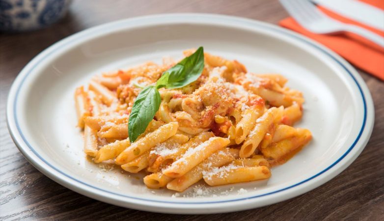 macarrones con queso y tomate Merca2.es