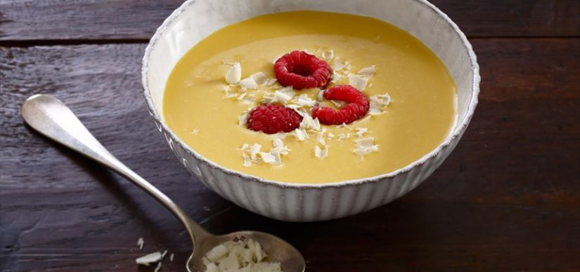 139a3ac74a35 sopa fria de chocolate blanco y fruta de la pasion Merca2.es