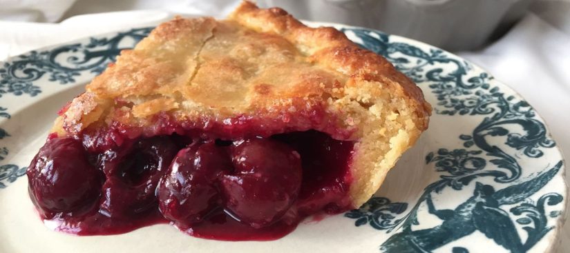 Tarta de cereza: la receta para chuparse los dedos por menos de 5 euros 1 Merca2.es INGREDIENTES PARA LA TARTA DE CEREZA