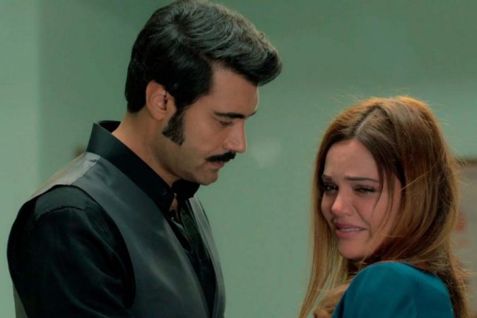 Tierra amarga: los cambios en la serie que hacen peligrar su continuidad 6 Merca2.es Tercera temporada: el adiós a personajes claves