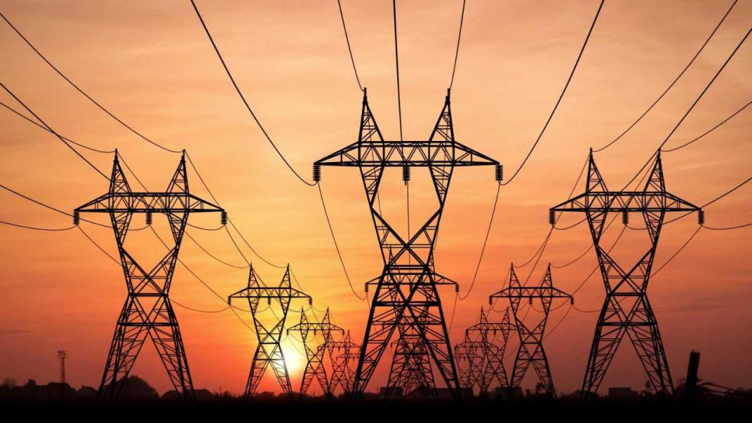 El Gobierno entrega el proyecto de resurrección de la CNE a las Cortes