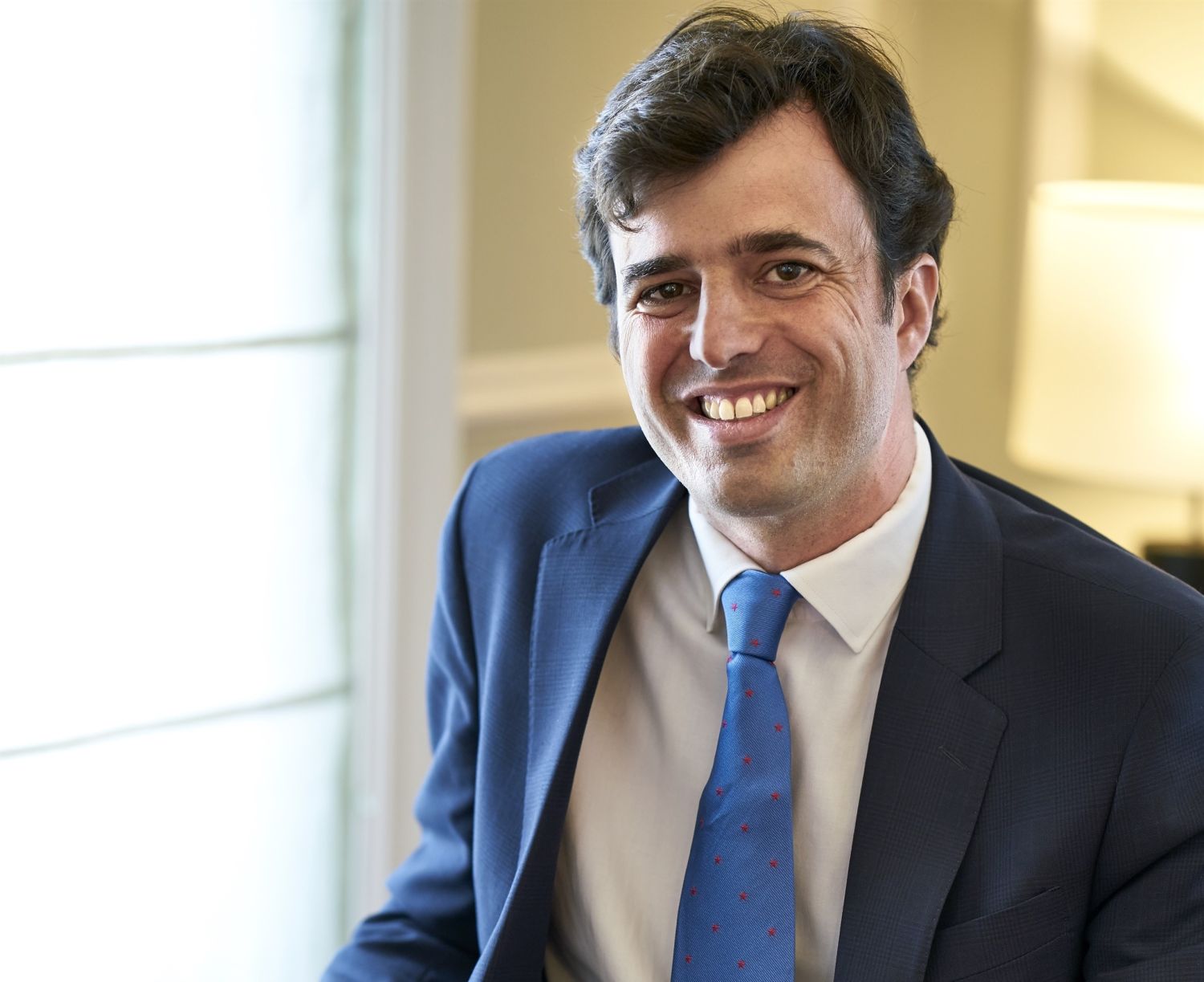 Azora nombra socio a Alfonso Aramendia
