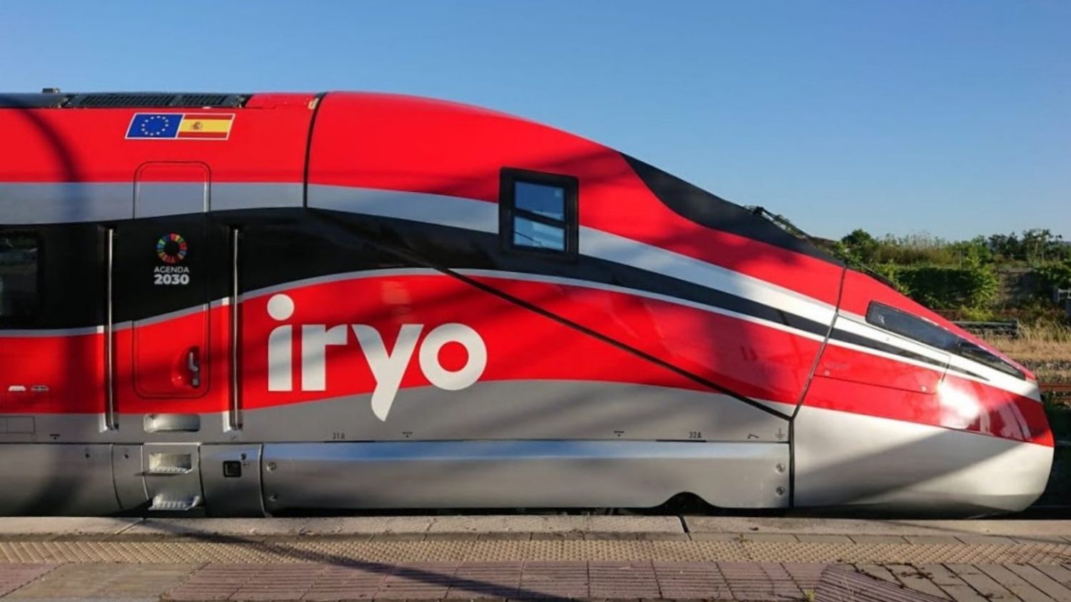Iryo llega al primero de los tres destinos de la lucha por destronar a Renfe 