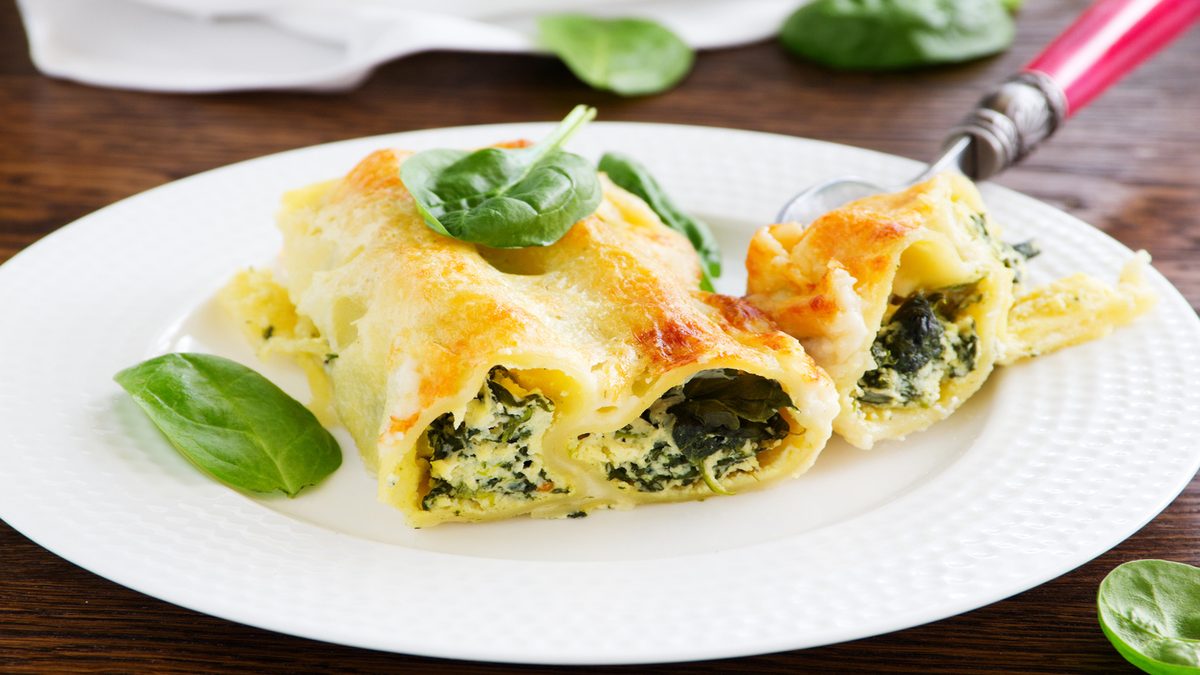 Los canelones de espinacas que les dan mil vueltas a los de atún