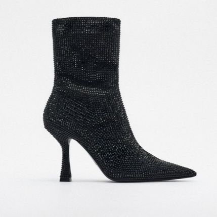 LAS BOTAS DE ZARA PARA IR A LA ÚLTIMA